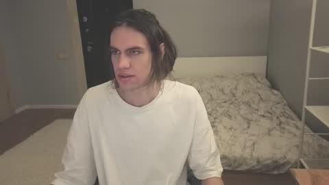 Mila online show from 12, 2, 2026