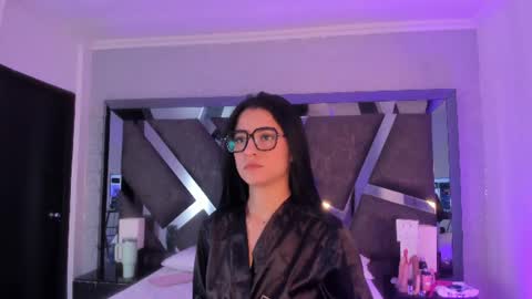Snapshot of milawink chatting on 18, 6, 2026 Milawink online show from 18, 6, 2026