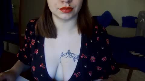 Snapshot of milaxcute chatting on 21, 10, 2025 Milaxcute online show from 21, 10, 2025