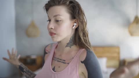 M  Telegram mamagotachannel online show from 3, 2, 2025