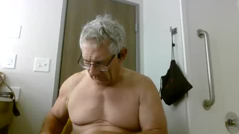 Snapshot of milehi1958 chatting on 29, 6, 2026 Milehi1958 online show from 29, 6, 2026