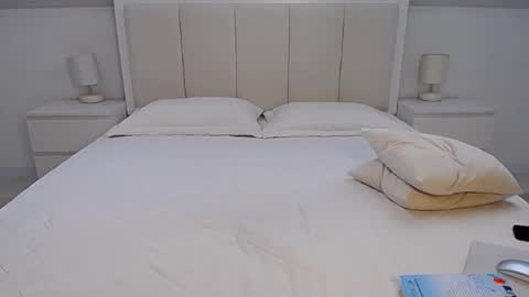 Milena online show from 20, 9, 2025