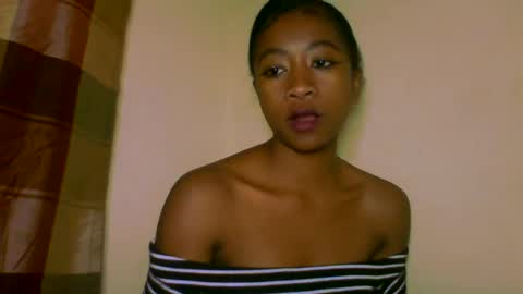 Snapshot of milennah chatting on 14, 6, 2026 milennah online show from 14, 6, 2026