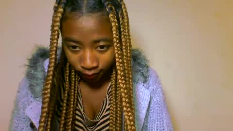 Snapshot of milennah chatting on 27, 6, 2026 milennah online show from 27, 6, 2026