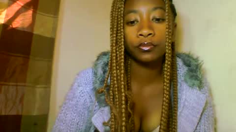 Snapshot of milennah chatting on 6, 7, 2026 milennah online show from 6, 7, 2026