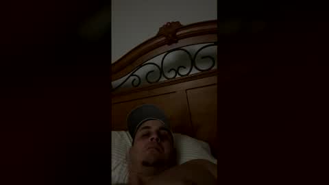 Snapshot of milf_hunter2222 chatting on 15, 2, 2026 milf_hunter2222 online show from 15, 2, 2026