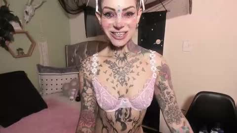 Isabella online show from 2, 2, 2026