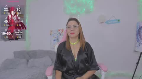 Snapshot of milfaaura chatting on 10, 10, 2025 Aura online show from 10, 10, 2025
