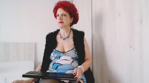 Milfsupreme online show from 24, 11, 2025