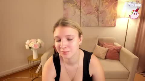 milinafox online show from 23, 4, 2026