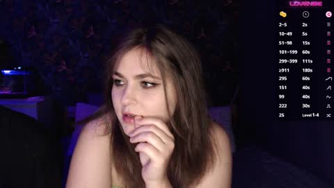 Stella and Neo online show from 10, 12, 2024