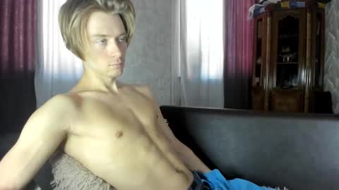 Snapshot of milkiwy chatting on 14, 9, 2025 Isaac online show from 14, 9, 2025