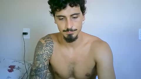 Snapshot of milkoffee chatting on 22, 1, 2025 milkoffee online show from 22, 1, 2025