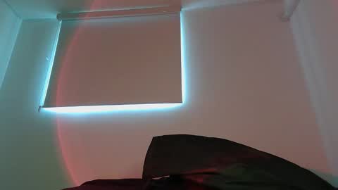 milkoffee online show from 18, 3, 2026