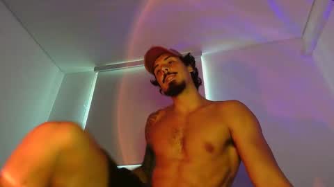 milkoffee online show from 28, 3, 2026