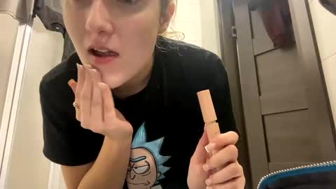 Snapshot of milkybaby269137 chatting on 31, 12, 2024 milkybaby269137 online show from 31, 12, 2024