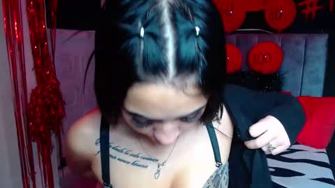 Violeta online show from 4, 3, 2025