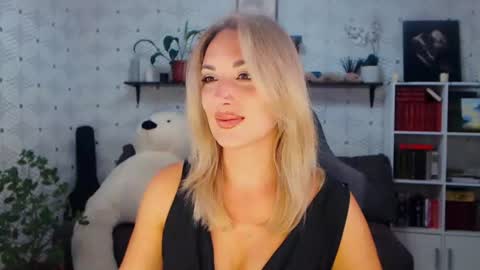 MillaXQueen online show from 7, 7, 2026