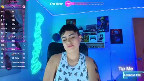 Im girl my name is Johana  online show from 15, 6, 2026