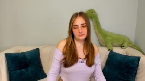 Snapshot of millibrooksss chatting on 16, 5, 2026 millibrooksss online show from 16, 5, 2026