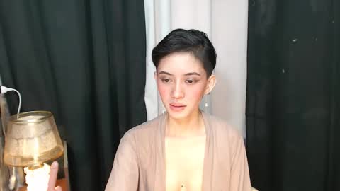 Snapshot of millie_fox21 chatting on 17, 1, 2026 Im Milliedont forget to follow me online show from 17, 1, 2026