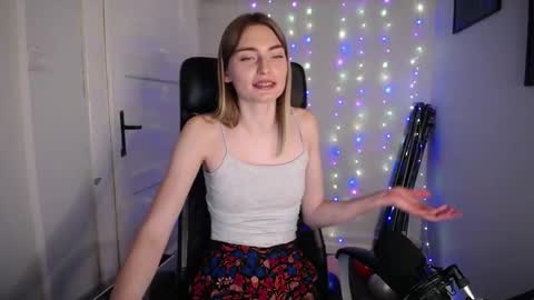 millie_lacroix online show from 17, 2, 2025