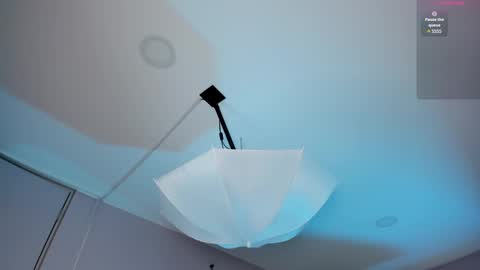 Snapshot of millieskinny_ chatting on 23, 10, 2025 Ana Maria online show from 23, 10, 2025