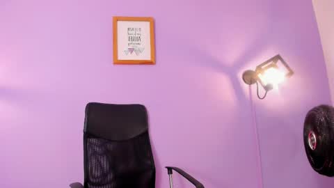 Snapshot of milliesummer chatting on 30, 4, 2026 Millie online show from 30, 4, 2026