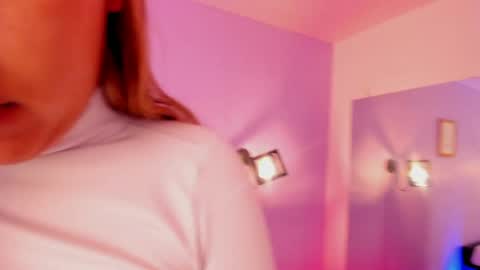 Snapshot of milliesummer chatting on 12, 5, 2026 Millie online show from 12, 5, 2026
