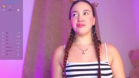 Snapshot of milly_01 chatting on 5, 1, 2025 Milly online show from 5, 1, 2025