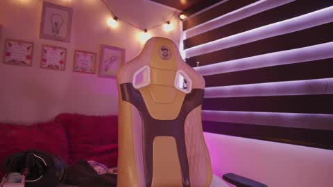 MILLY online show from 1, 12, 2025