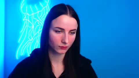 Milly online show from 4, 3, 2025