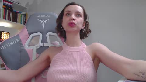 Milly online show from 2, 2, 2025