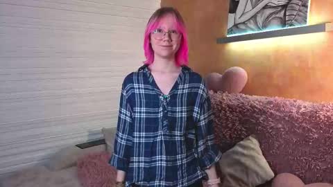 Milly online show from 10, 11, 2025