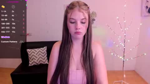 Snapshot of millysandler chatting on 11, 12, 2024 Milly online show from 11, 12, 2024