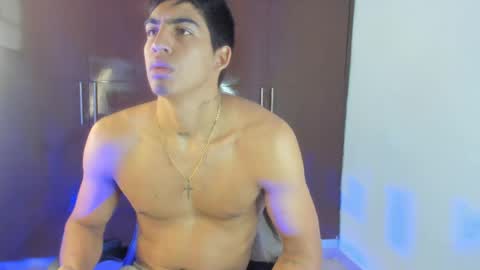Snapshot of milo_31 chatting on 8, 4, 2026 Milo online show from 8, 4, 2026
