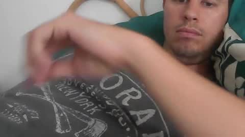 Snapshot of milowww1601 chatting on 3, 6, 2026 milowww1601 online show from 3, 6, 2026