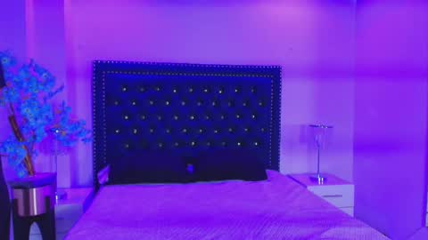 Milu ballmer  online show from 2, 12, 2025