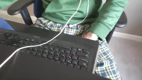 Snapshot of milwaukeebadger24 chatting on 17, 12, 2025 milwaukeebadger24 online show from 17, 12, 2025