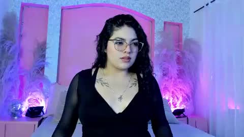 Snapshot of mily_sins chatting on 12, 6, 2026 Mily online show from 12, 6, 2026