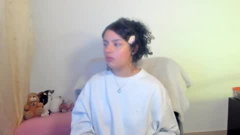 Snapshot of mimi_sa chatting on 20, 5, 2026 Mimii online show from 20, 5, 2026