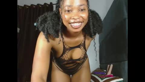 mimi online show from 16, 12, 2025