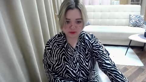 mimimishel_69 online show from 21, 2, 2025