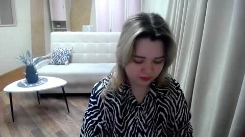 mimimishel_69 online show from 25, 2, 2025