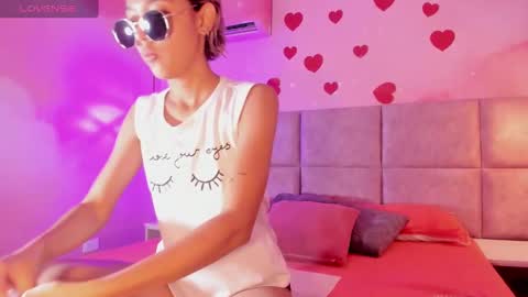 Minji online show from 12, 3, 2025
