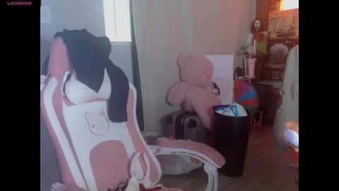  MINA  online show from 22, 4, 2026