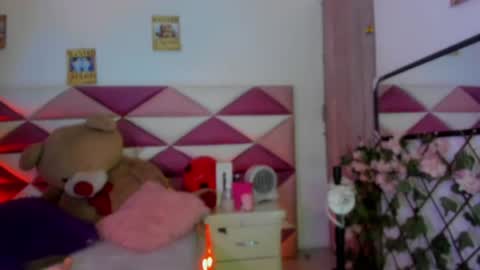 Snapshot of minami_nakamura chatting on 1, 7, 2026 minami_nakamura online show from 1, 7, 2026