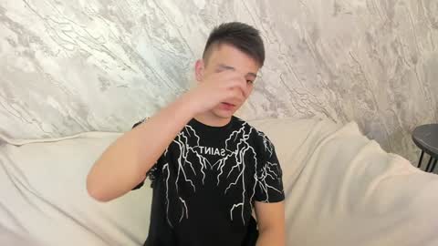 minato_kono online show from 1, 2, 2025