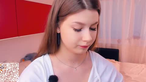 Mindi online show from 8, 11, 2025