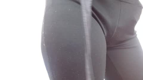 minene_mikami online show from 1, 4, 2026